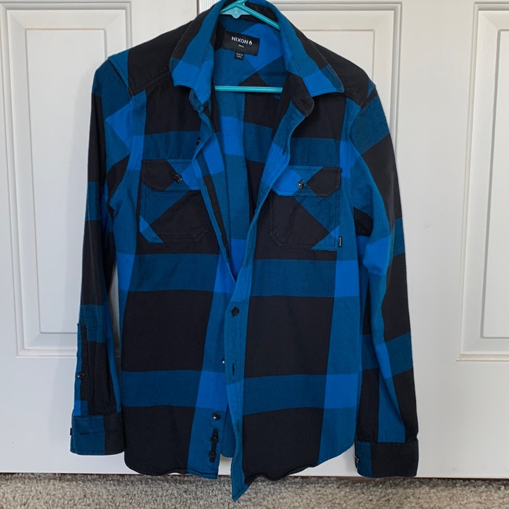 Nixon Men’s small flannel Talus